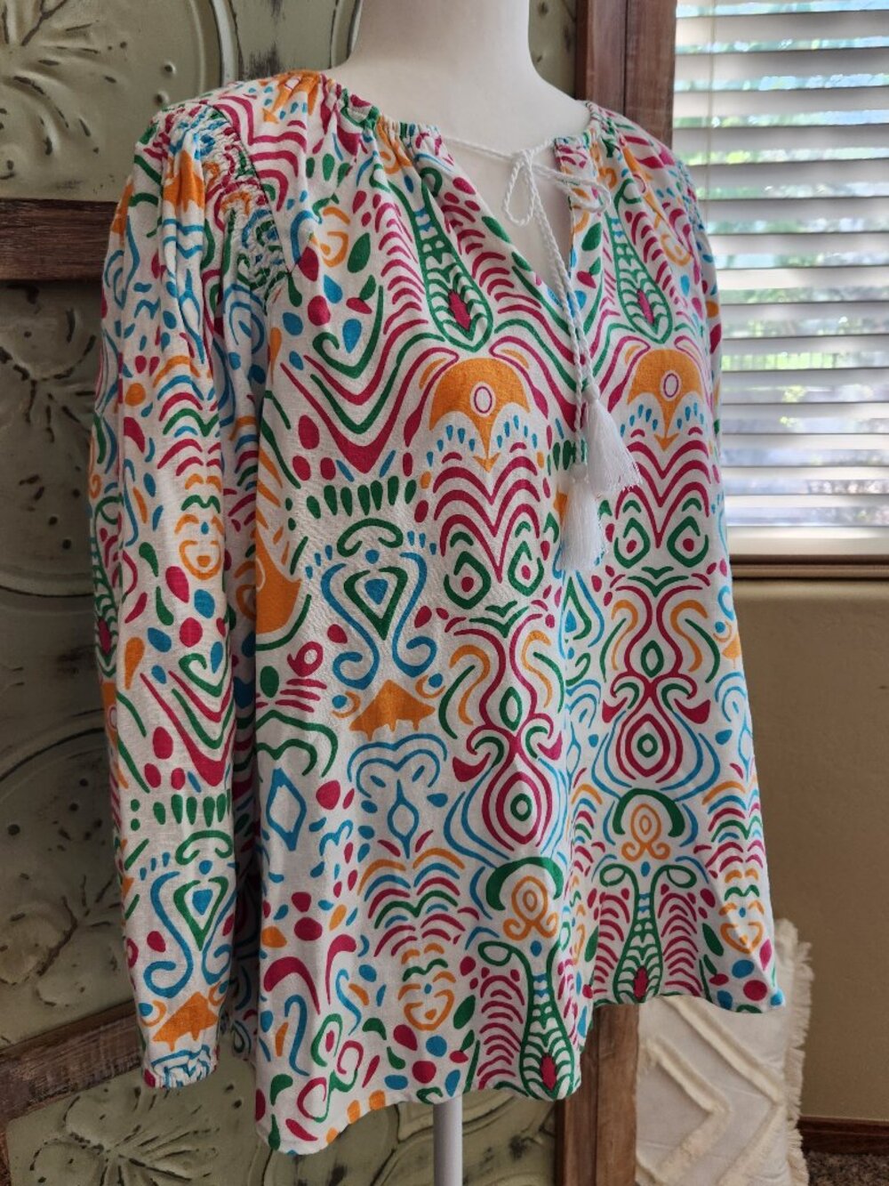 *NWT* Calligraphie Vibrant Linen Blend Top with Tassel Detail | XL - Picture 2 of 7